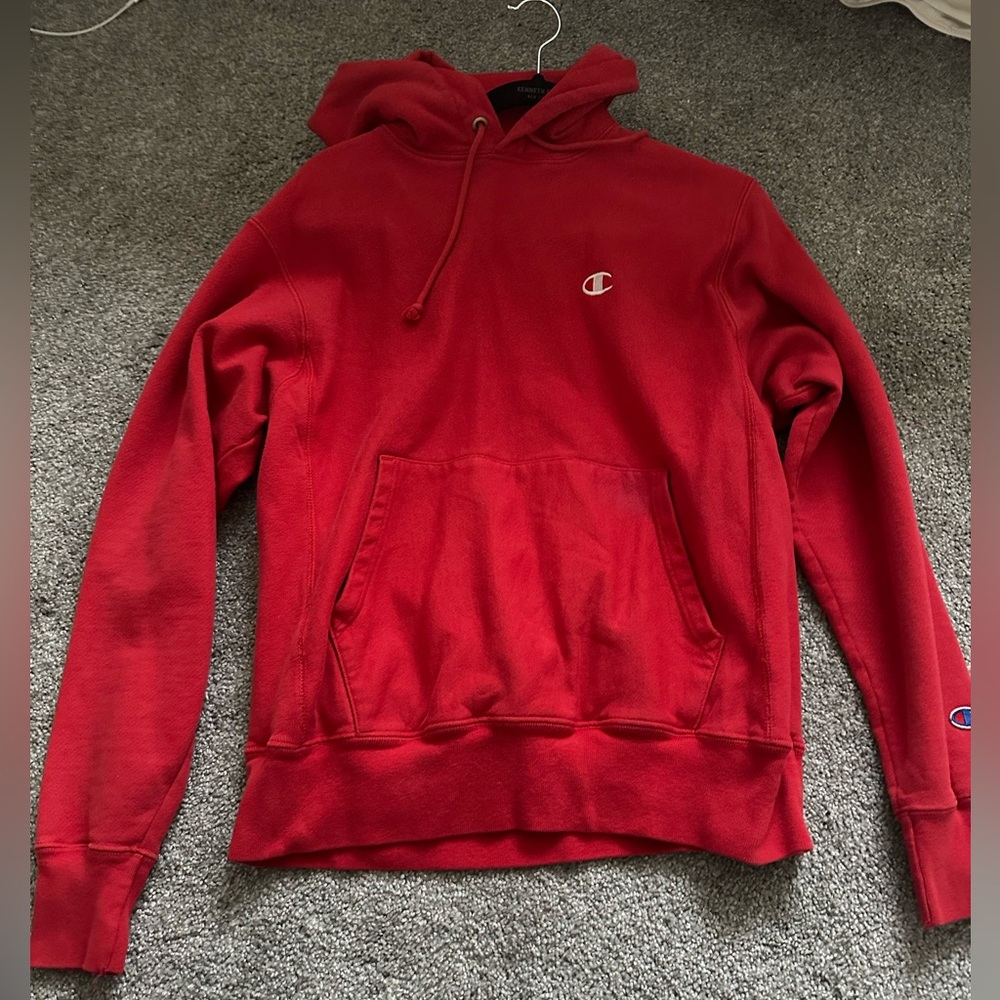 over sized champion hoodie